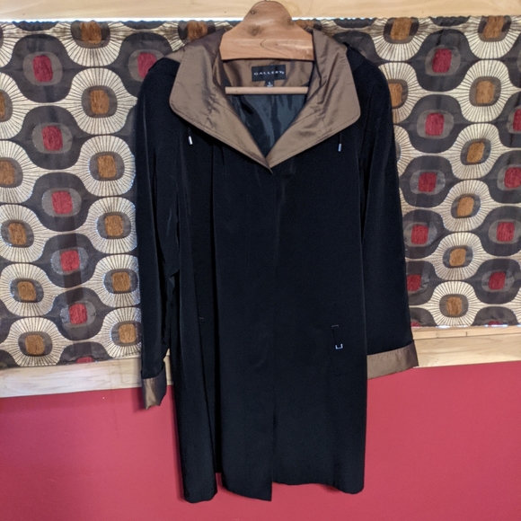 Gallery Jackets & Blazers - EUC, Gallery Trench Coat
